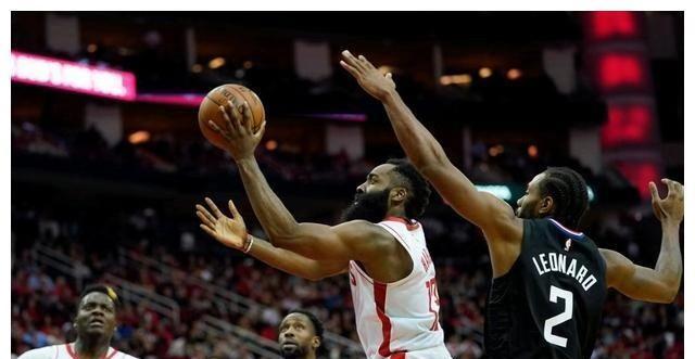 焦点大战:和平精英上演巅峰碰撞的简单介绍 焦点大战:和平精英上演巅峰碰撞的简单介绍