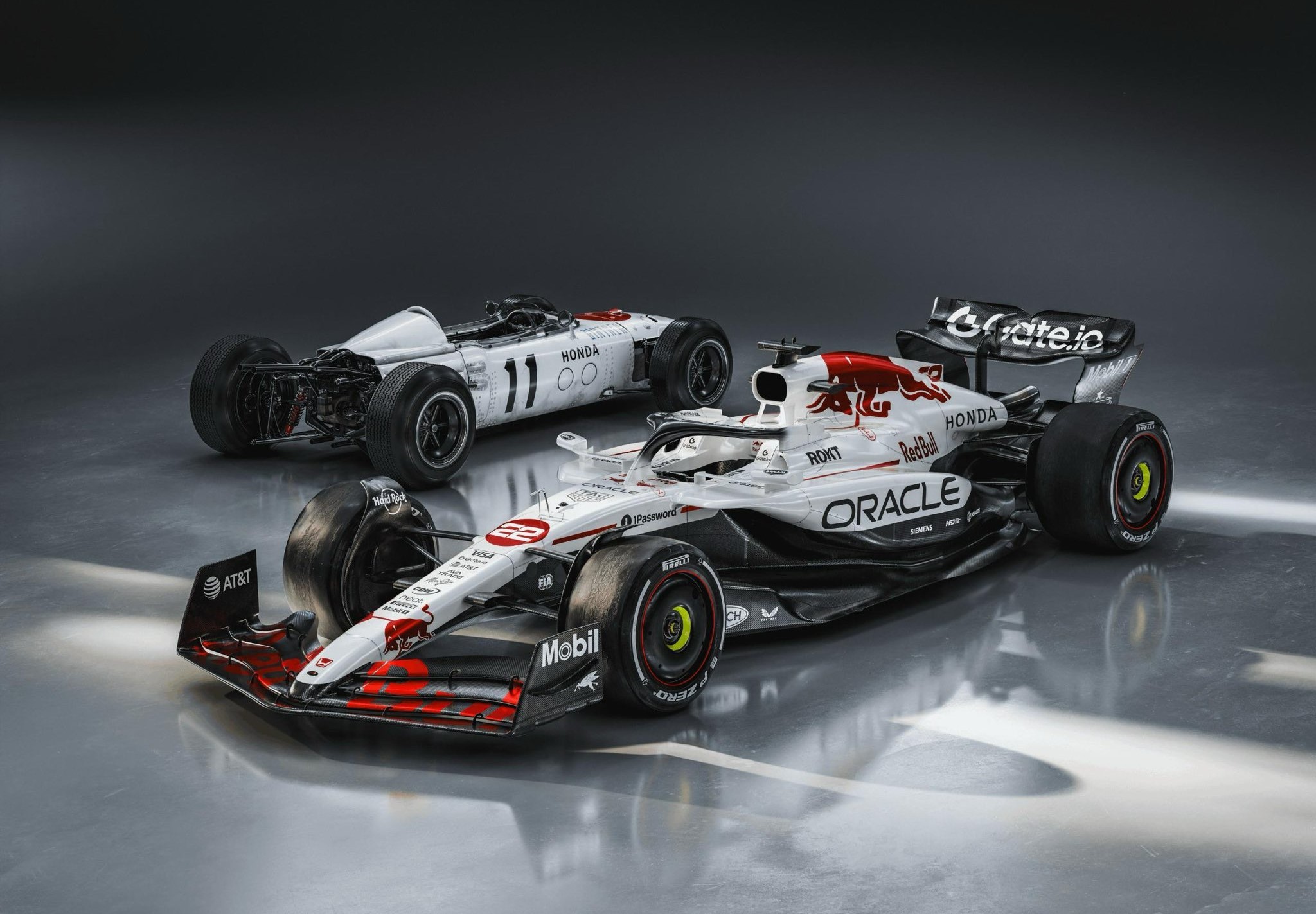 关于红牛车队碾压法拉利,拉塞尔关键制胜的信息 关于红牛车队碾压法拉利,拉塞尔关键制胜的信息