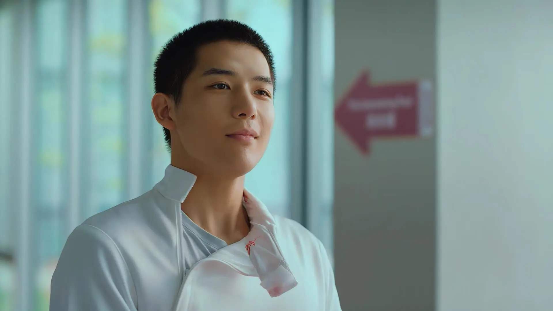 当爱德华兹撕裂防线，深圳队跨时空掘金