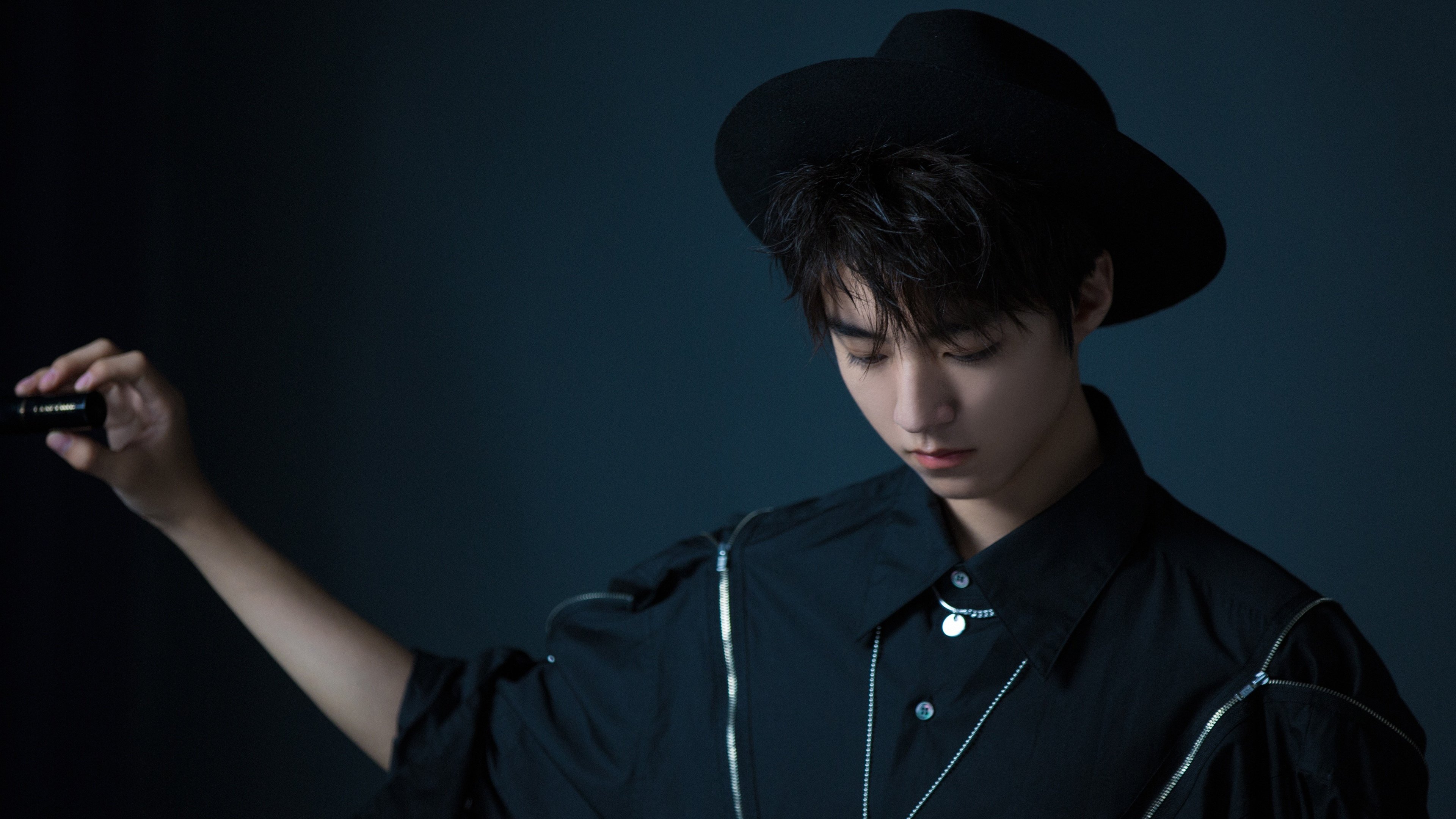 罗德里闪光，澳大利亚窒息新西兰