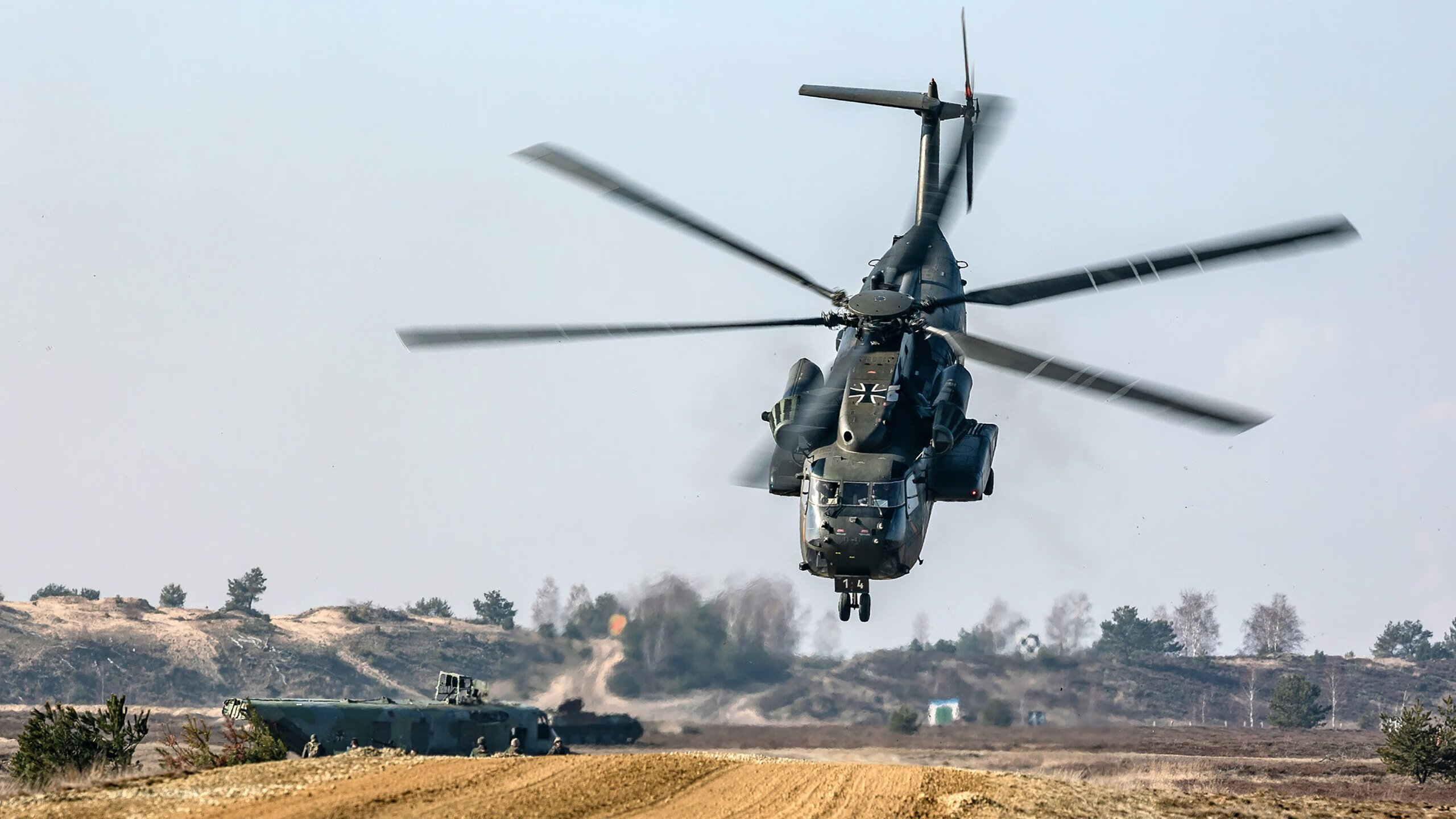 数据裂变之夜，西亚卡姆如何用全面爆炸改写总决赛定义