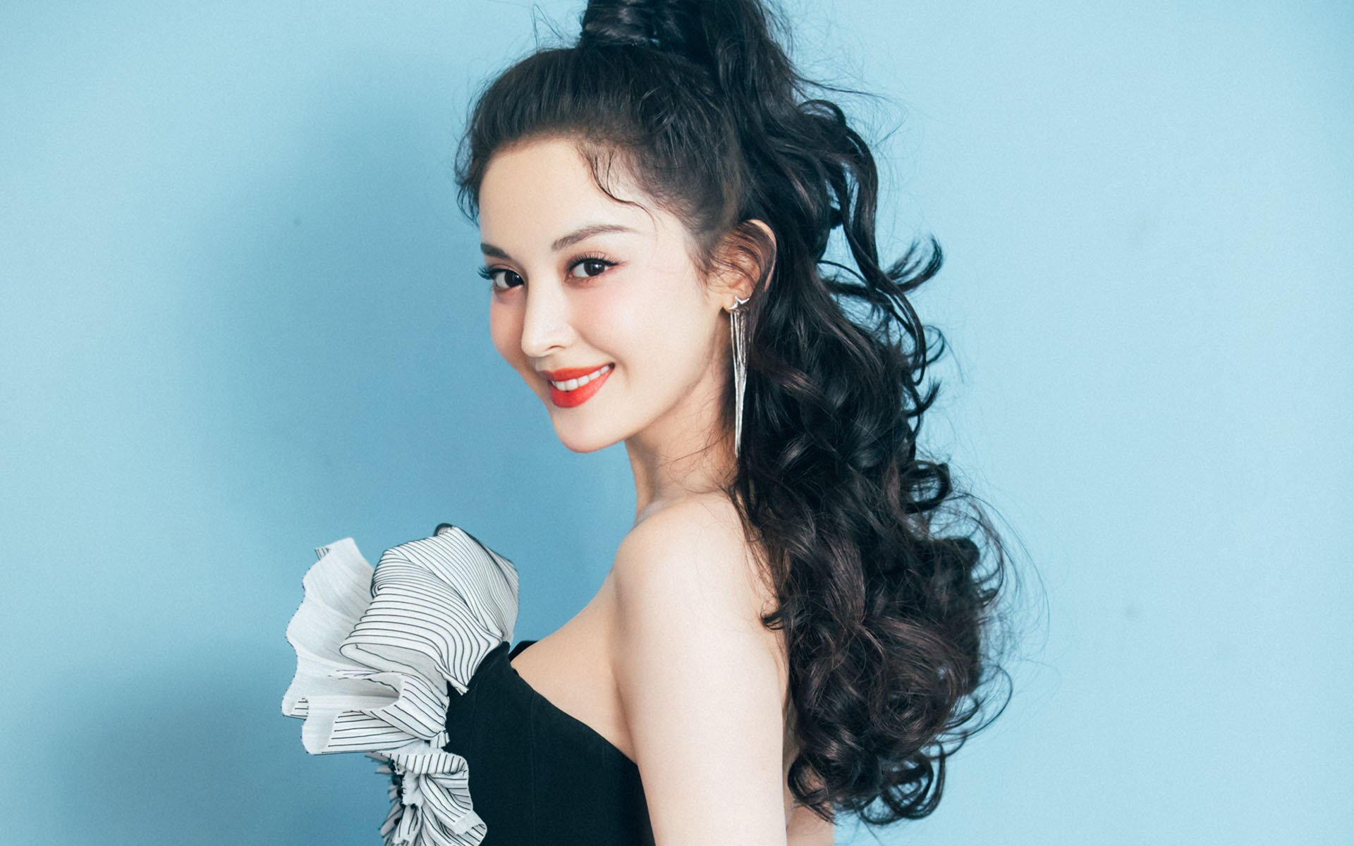 镜像篮球，字母哥一柱擎天 vs 火箭团队风暴